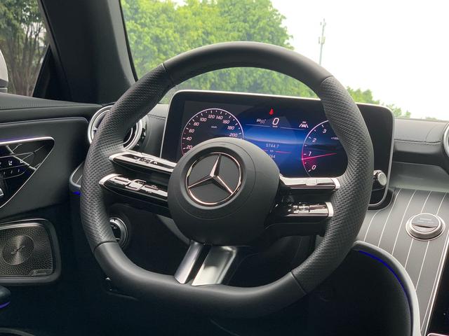 Mercedes-Benz CLE AMG 2025 immagine di auto #19