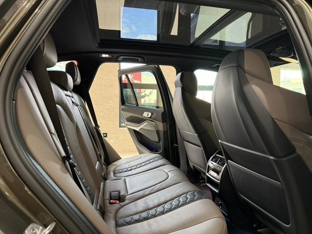 BMW X5 M 2021 #19 BMW X5 M 2021 car image #19