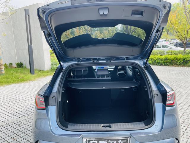 BYD Seal 06GT 2025 car image #19