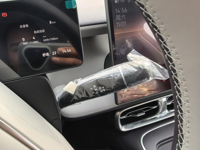 零跑汽车 零跑B01 2025 汽车图片 #19