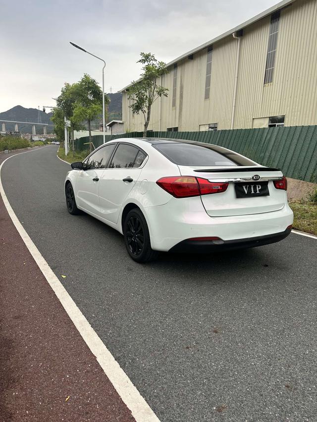 起亚 起亚K3 2014 汽车图片 #19