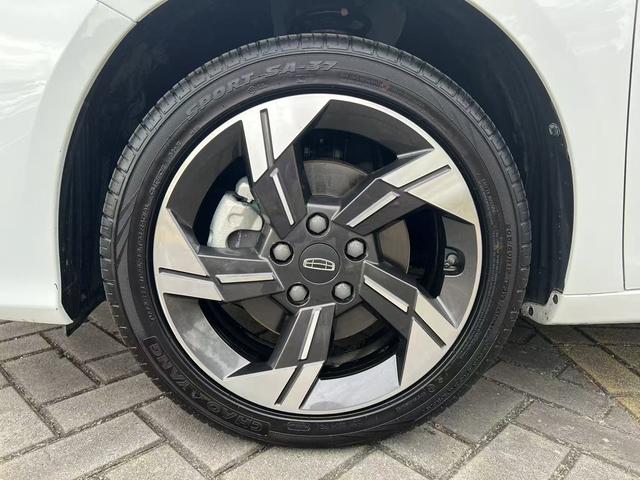 GEELY Emgrand L HiP 2023 car image #19