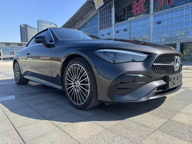 Mercedes-Benz CLE Class 2025 immagine di auto #19