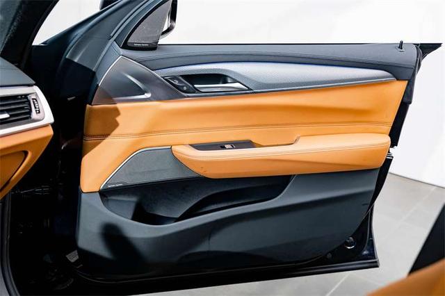 BMW 6 Series GT 2020 car image #19
