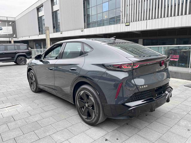 Volkswagen ID.UNYX 06 2024 #19 Volkswagen ID.UNYX 06 2024 image de voiture #19