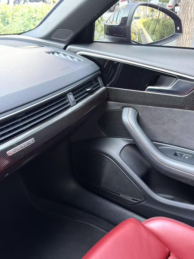 Audi S4 2023 car image #19