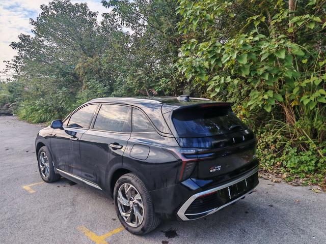 HongQi HS3 PHEV 2024 #19 HongQi HS3 PHEV 2024 car image #19