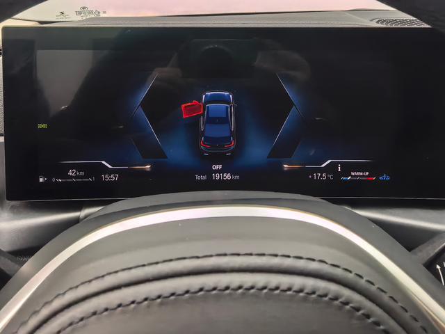 BMW M760Le 2023 #19 BMW M760Le 2023 car image #19