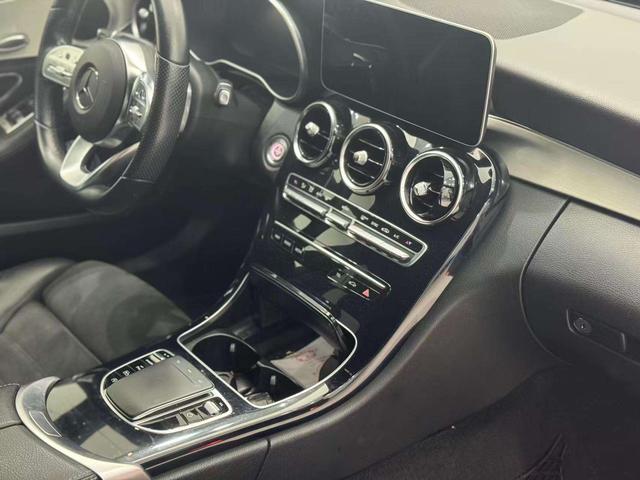 Mercedes-Benz R Class 2019 car image #19