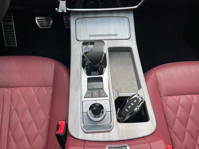 Jetour X70 PLUS 2023 car image #19