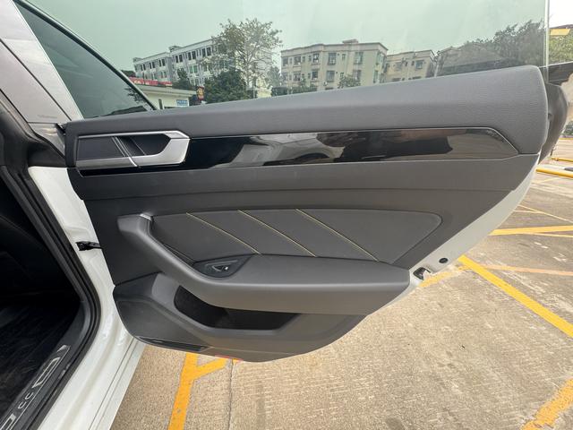 Volkswagen CC (FAW-Volkswagen) 2024 صورة سيارة #19