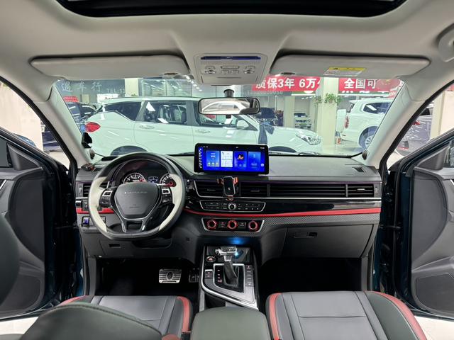 Forthing T5 L 2022 صورة سيارة #19