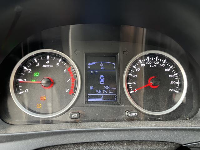 Forthing T5 2019 immagine di auto #19