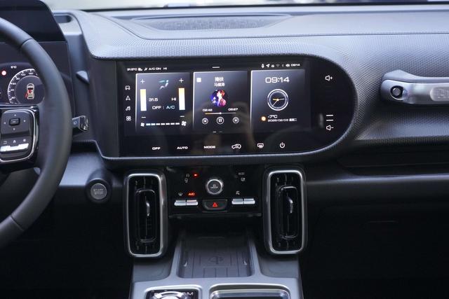 Haval X Dog / Dargo 2023 immagine di auto #19