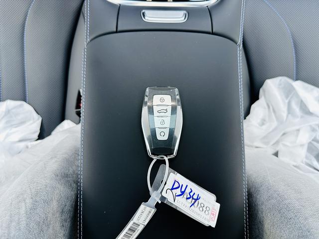 GEELY Preface 2026 #19 GEELY Preface 2026 car image #19