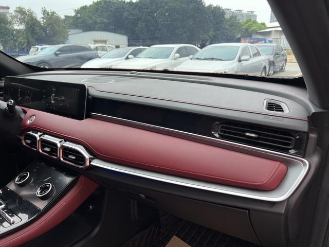 X70 PLUS 2020 #19 X70 PLUS 2020 car image #19