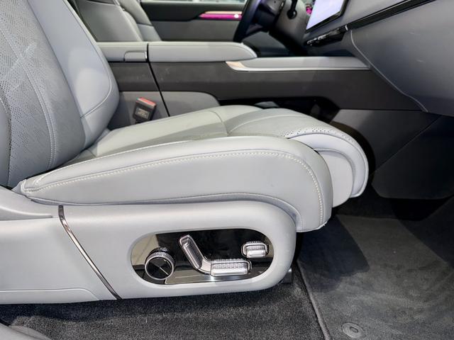 极氪 极氪7X 2024 汽车图片 #19