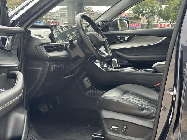 Chery Tiggo 8 Plus e+ 2022 imagem de carro #19