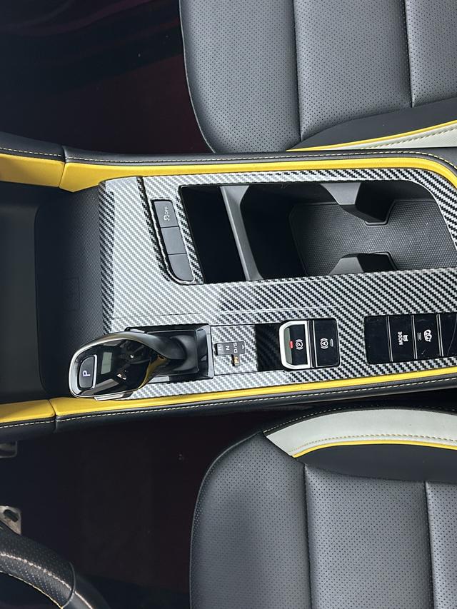 MG 6 2022 immagine di auto #19