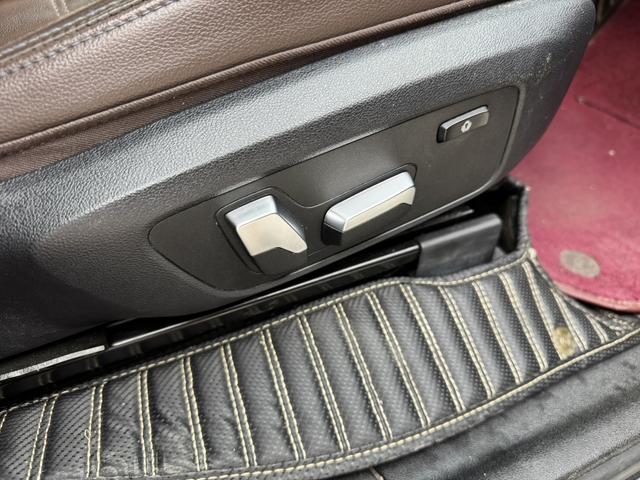 BMW X3 2020 immagine di auto #19