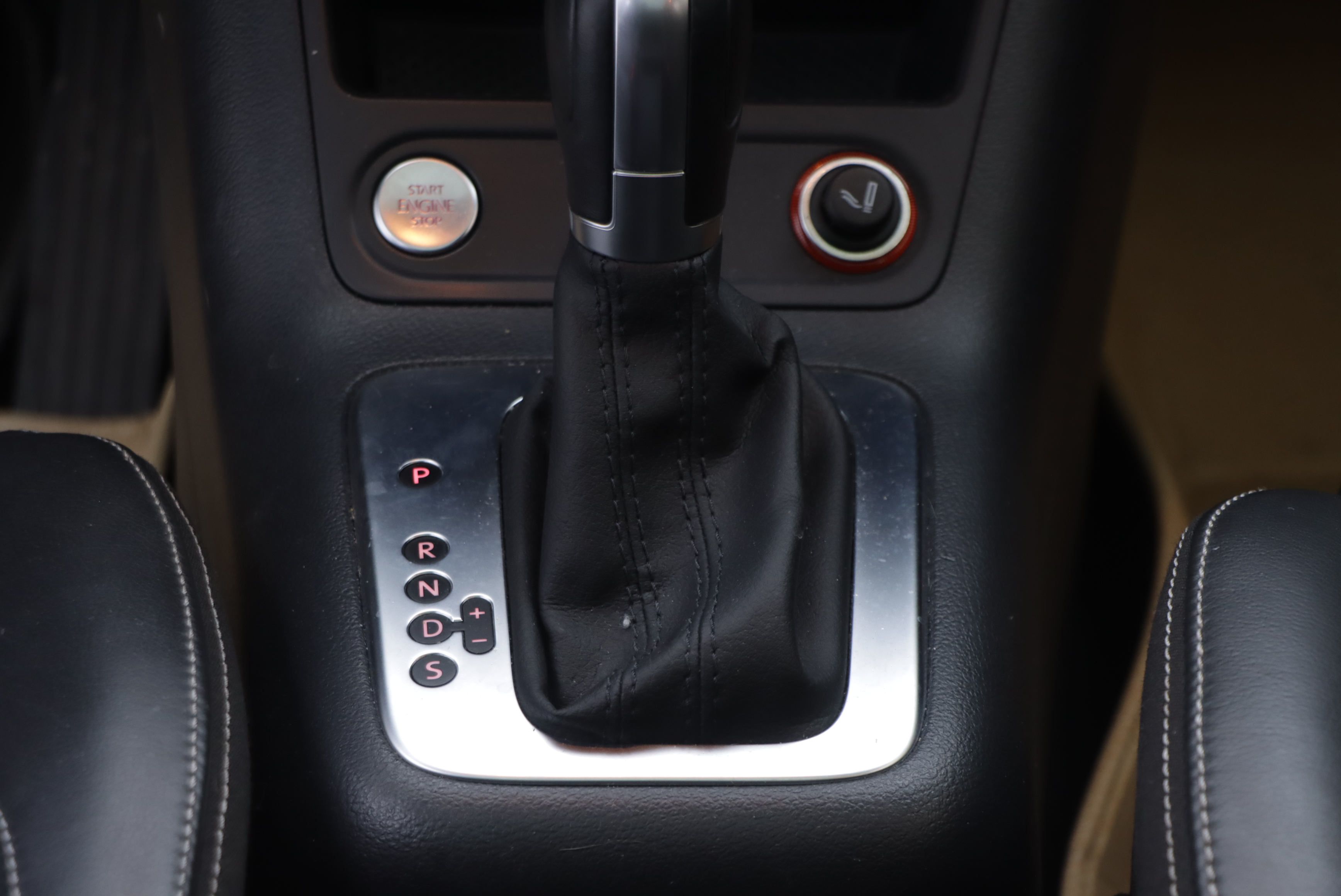 Volkswagen Tiguan 2016 car image #19