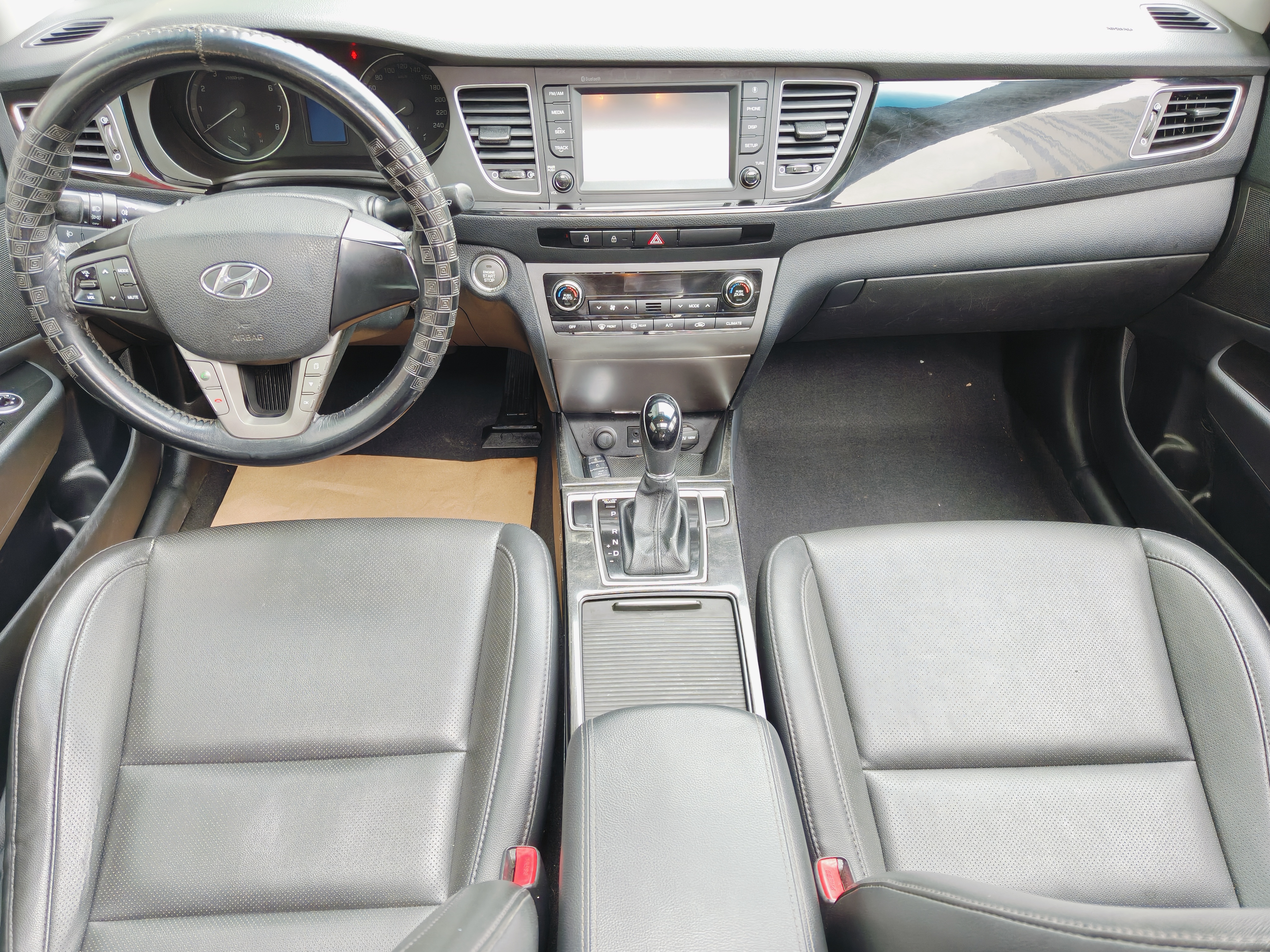 Hyundai Mistra 2016 car image #19