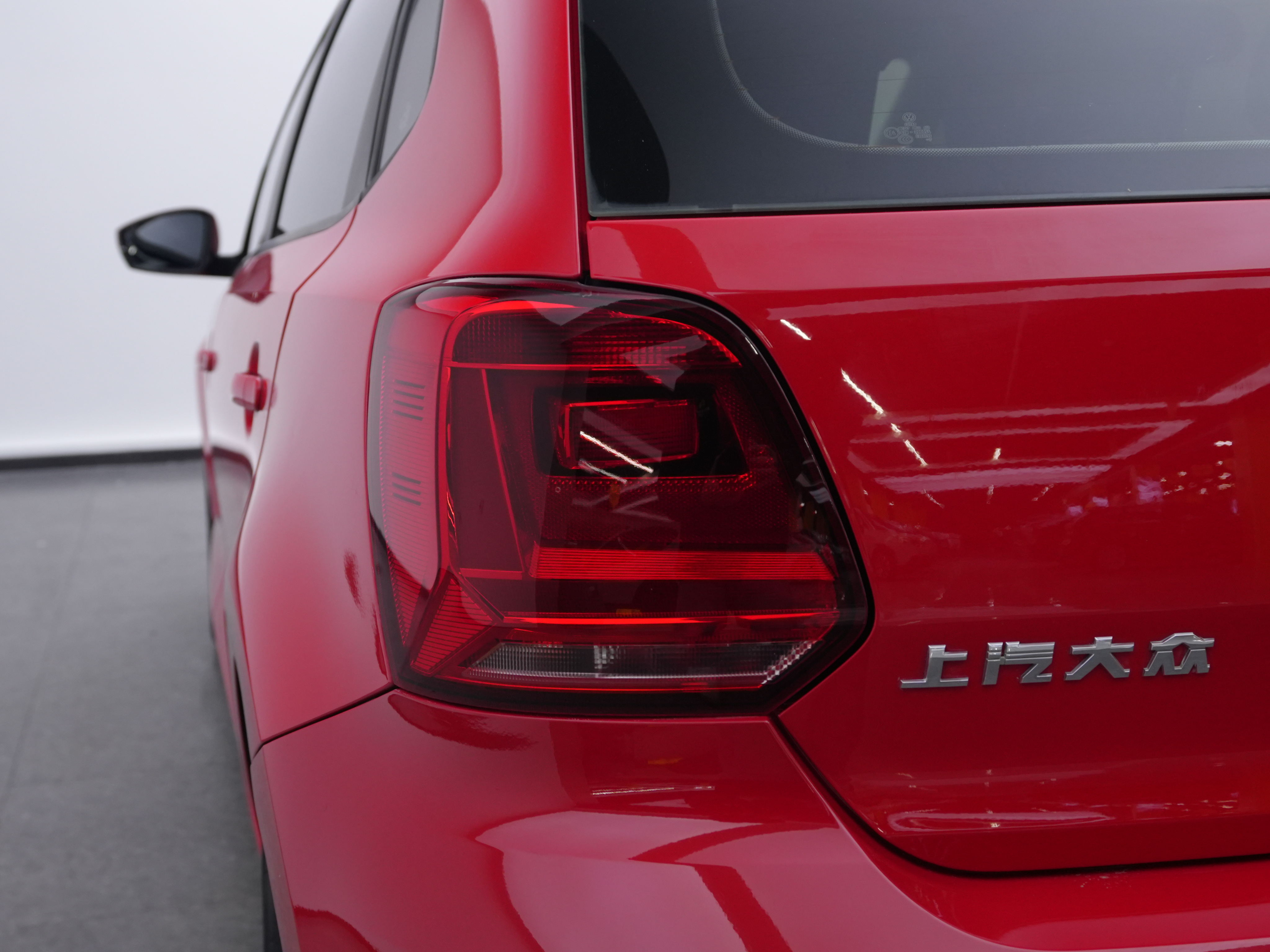 Polo 2017 car image #19