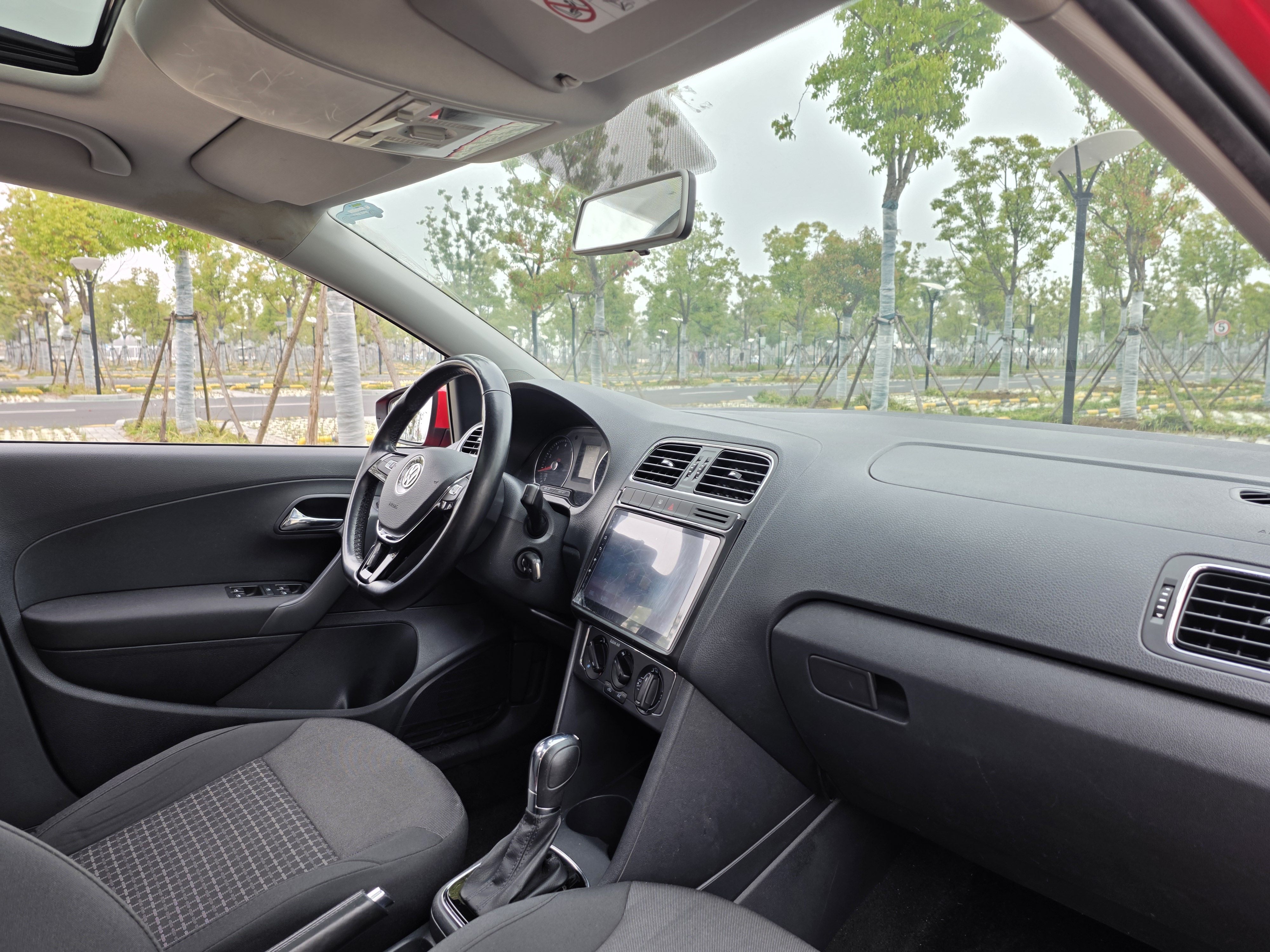 Volkswagen Polo 2017 #19 Volkswagen Polo 2017 car image #19