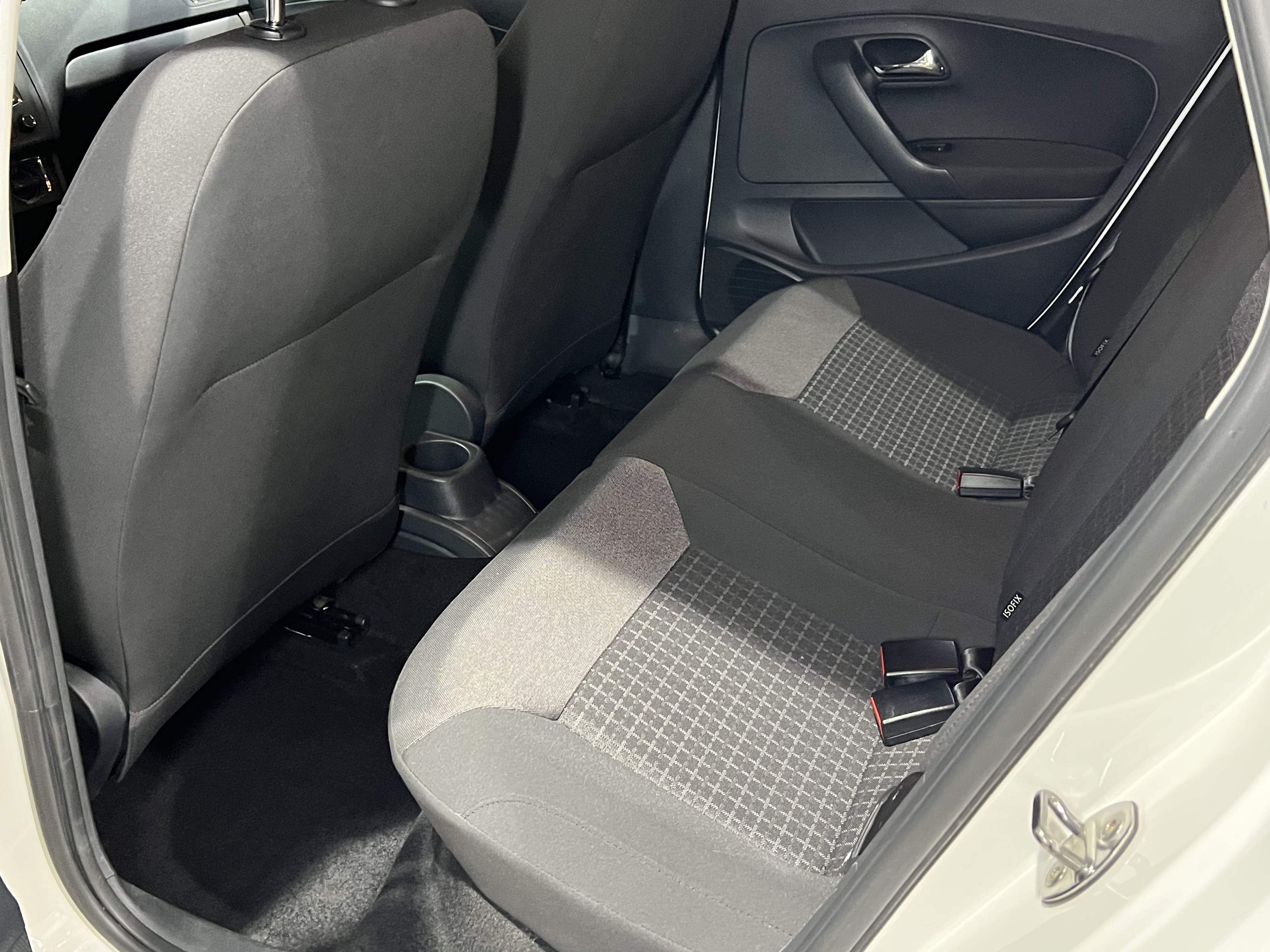 Volkswagen Polo 2016 immagine di auto #19