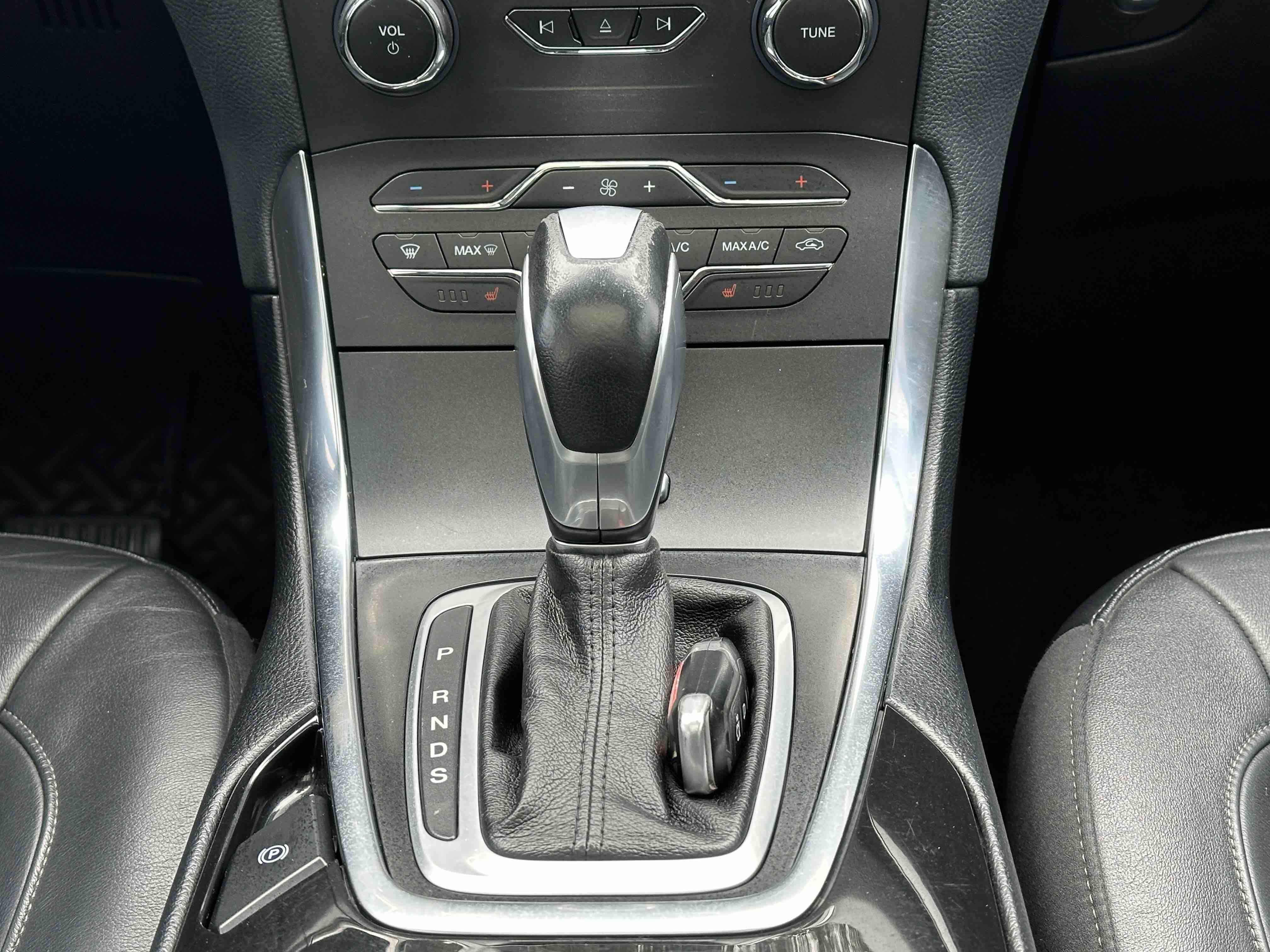 Ford Edge 2017 car image #19