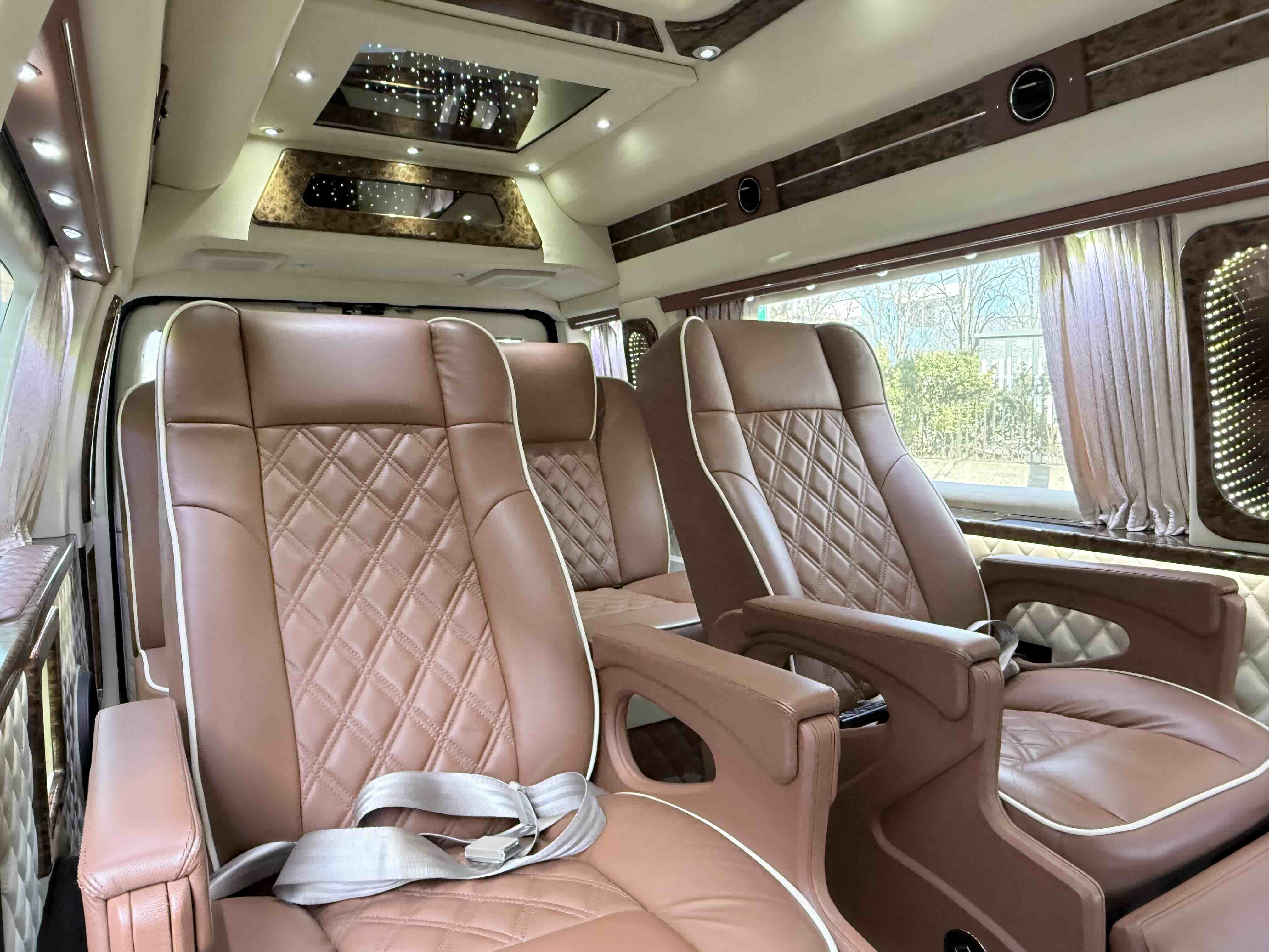 Ford E350 2015 #19 Ford E350 2015 car image #19