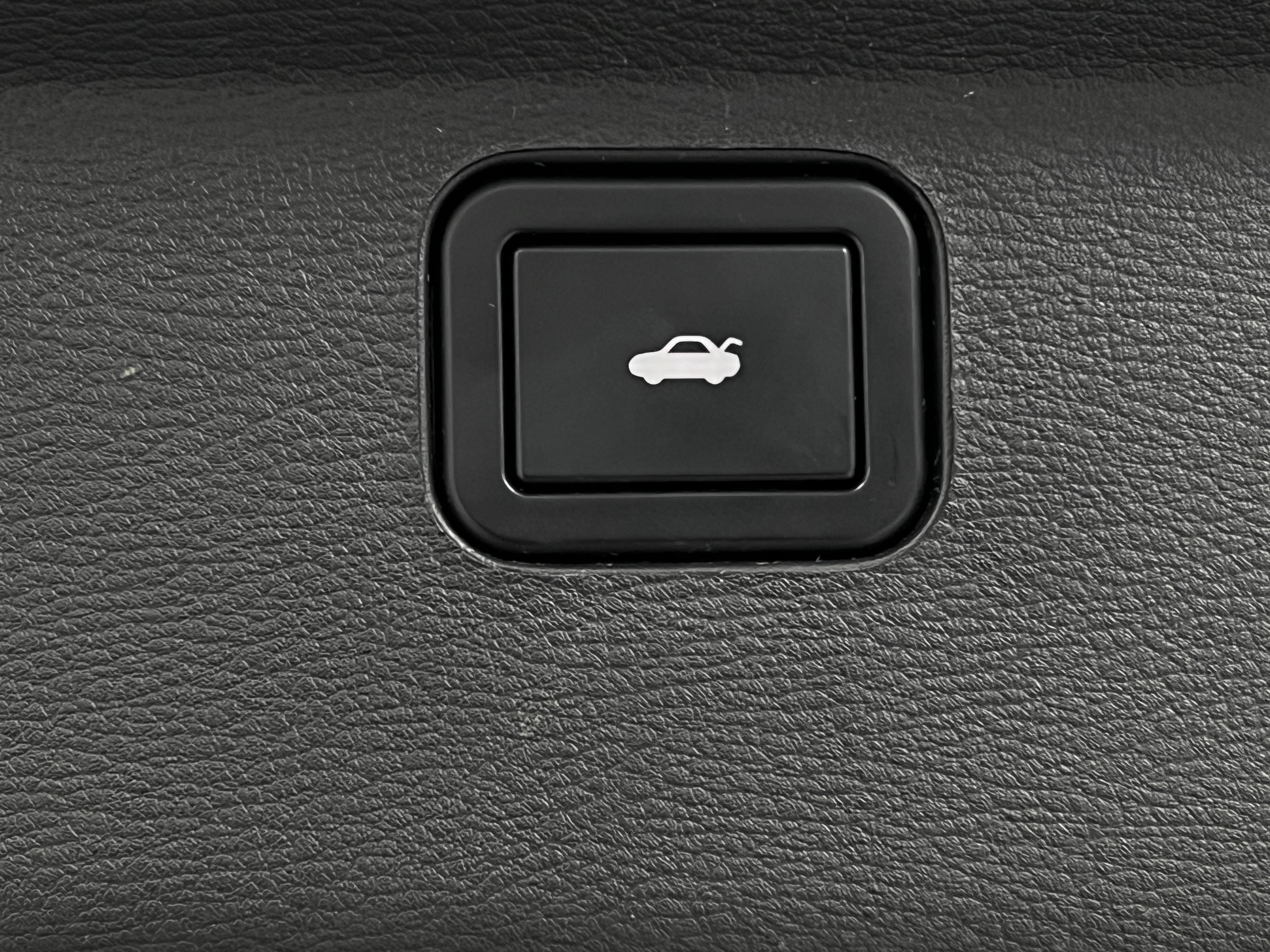 Haval H7 2017 car image #19