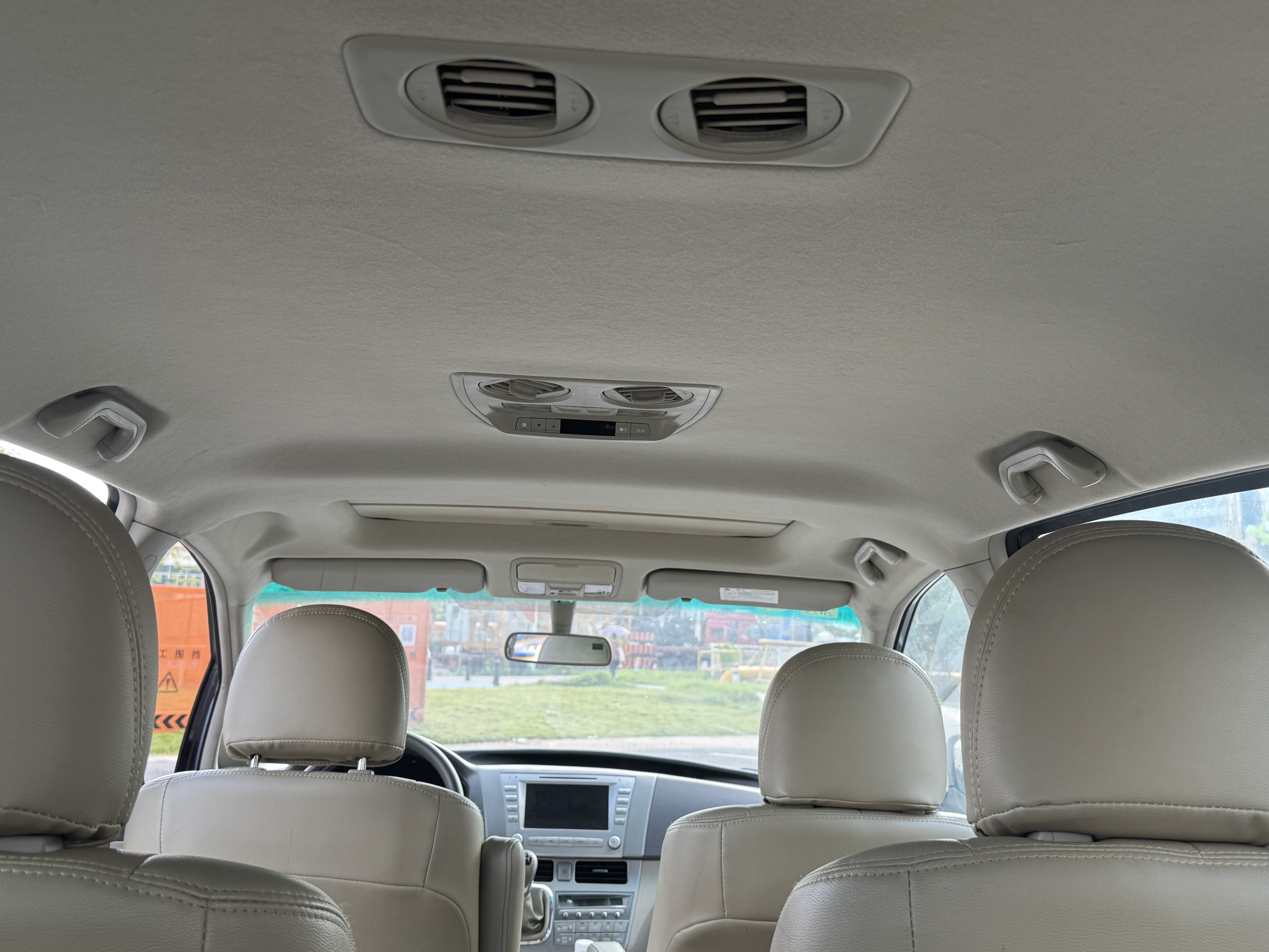 BYD M6 2017 car image #19