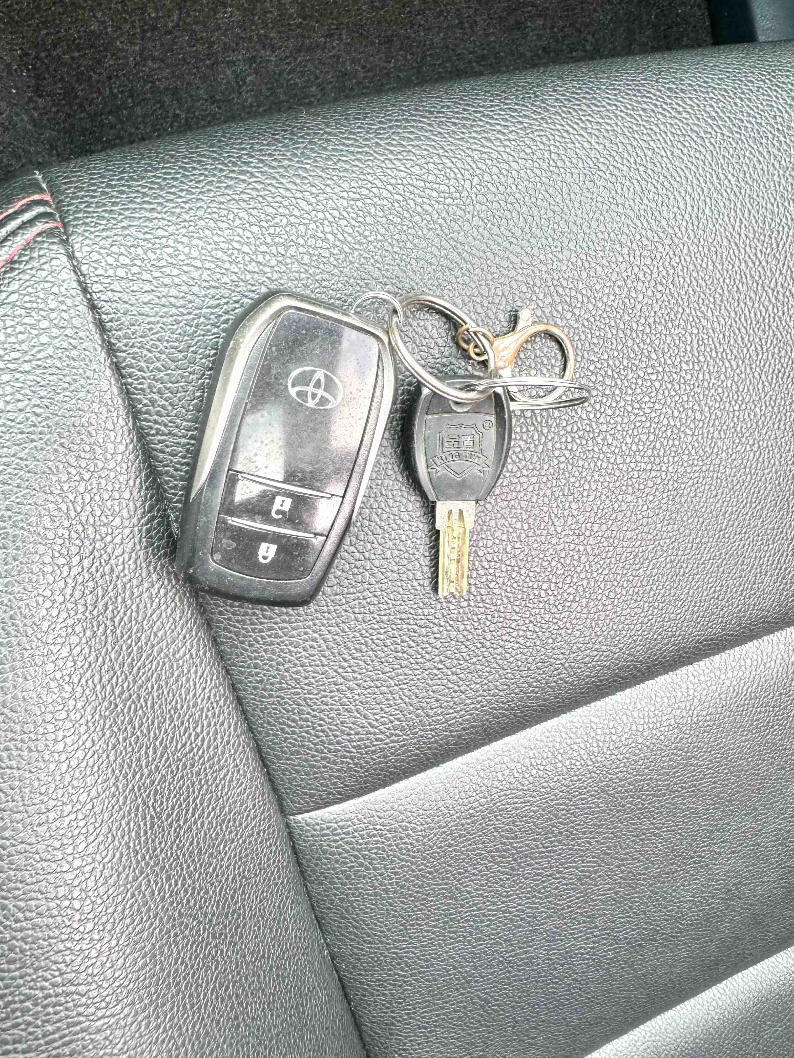 Toyota RAV4 2017 #19 Toyota RAV4 2017 immagine di auto #19