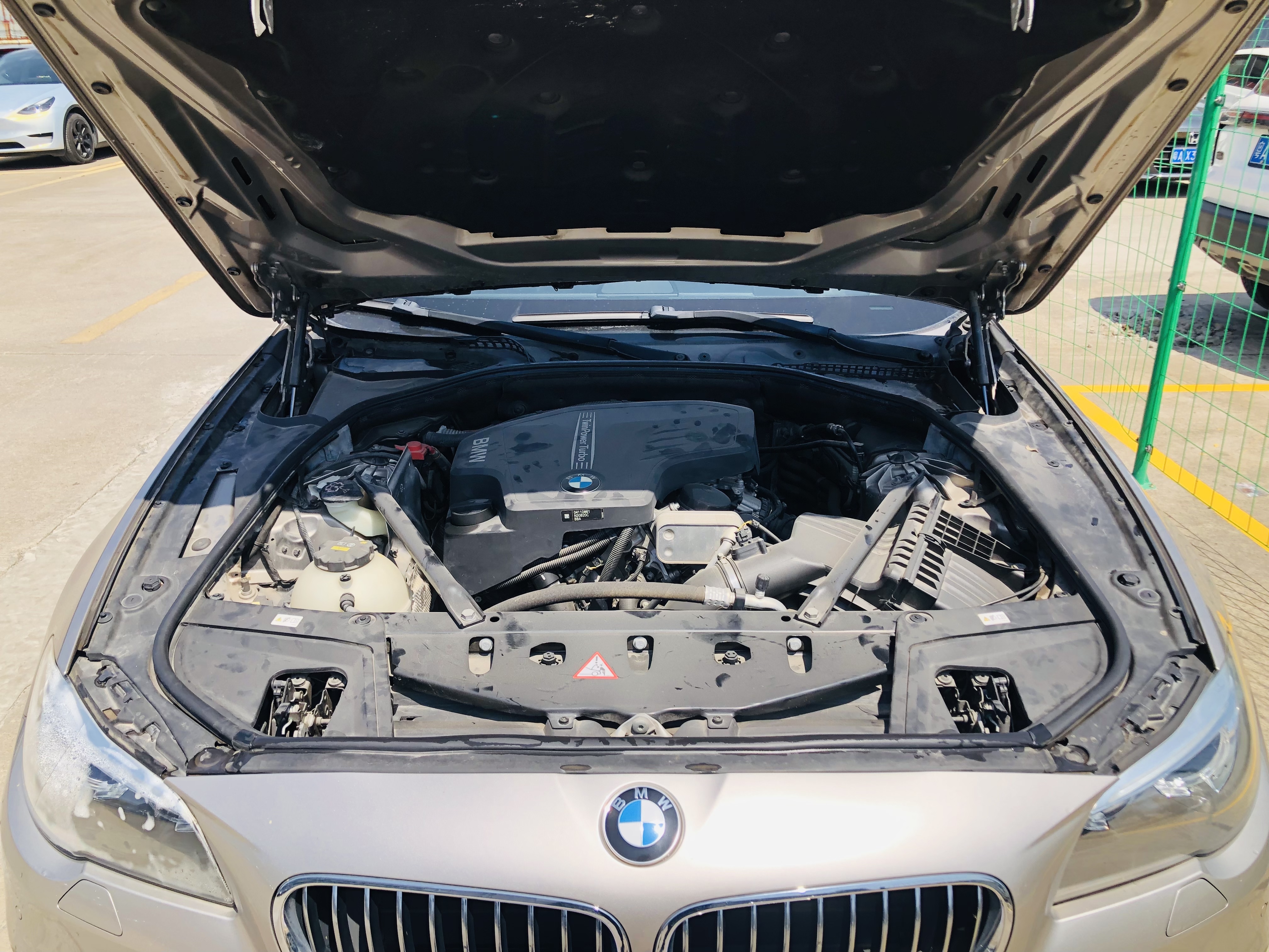 BMW 5 Series 2016 car image #19