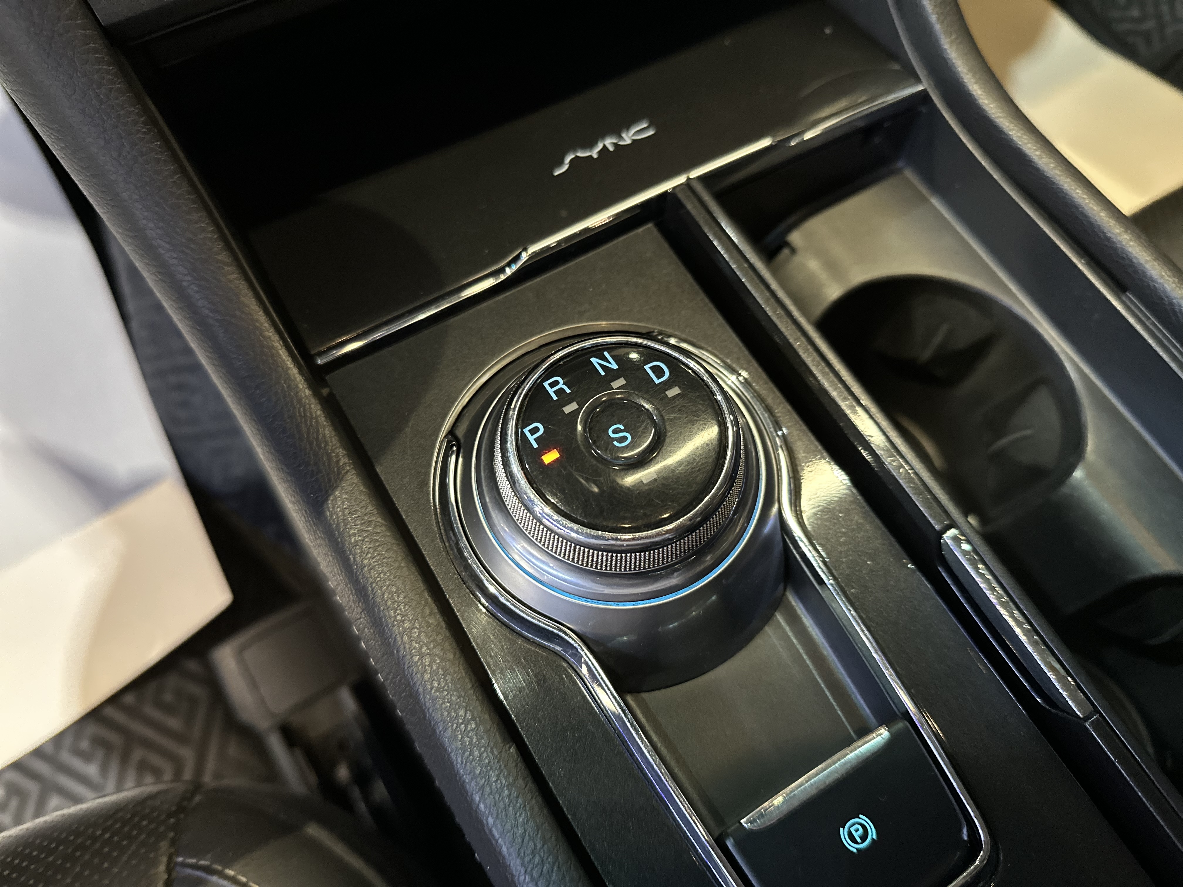 Ford Taurus 2016 immagine di auto #19