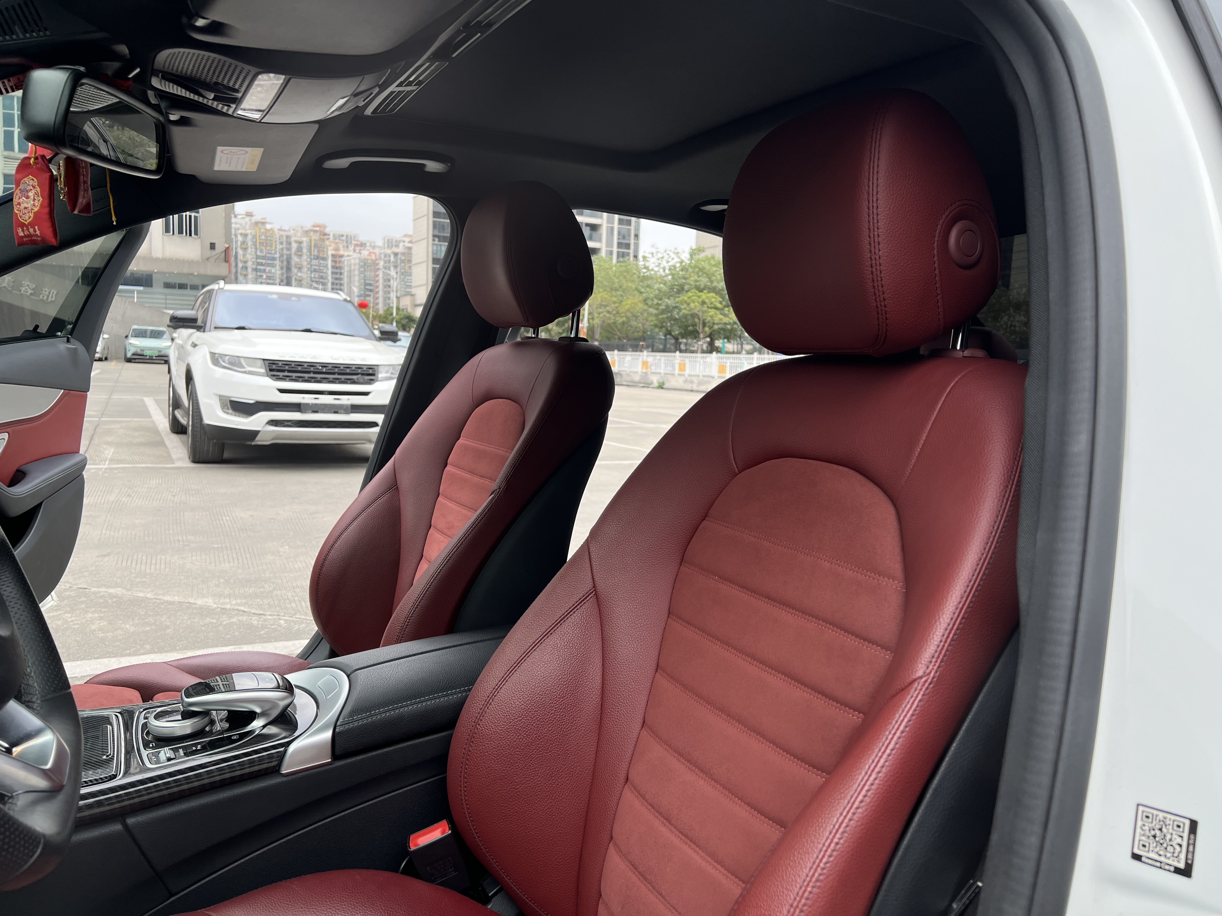 Mercedes-Benz C Class 2017 car image #19