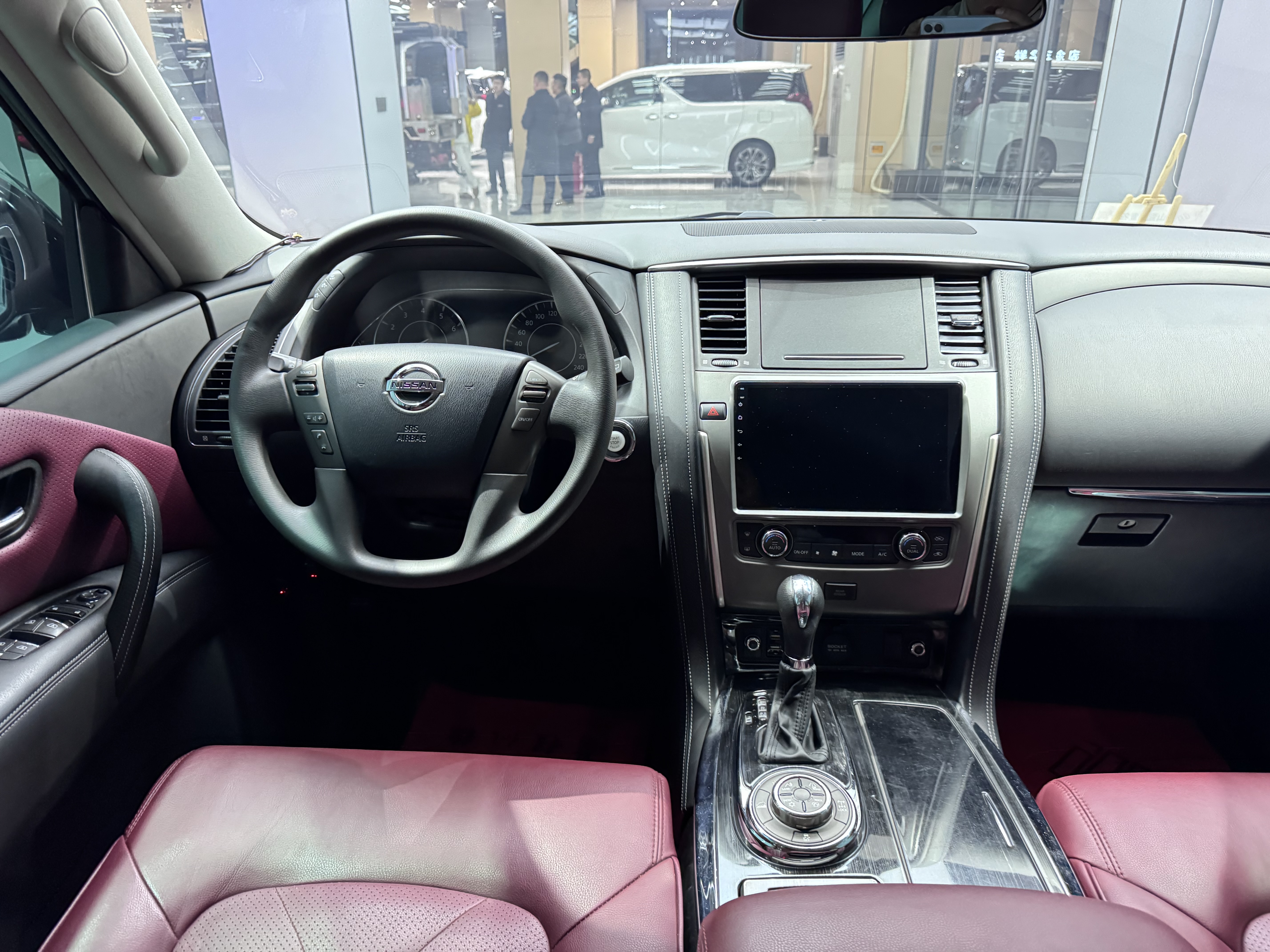 日产 途乐 2018 汽车图片 #19