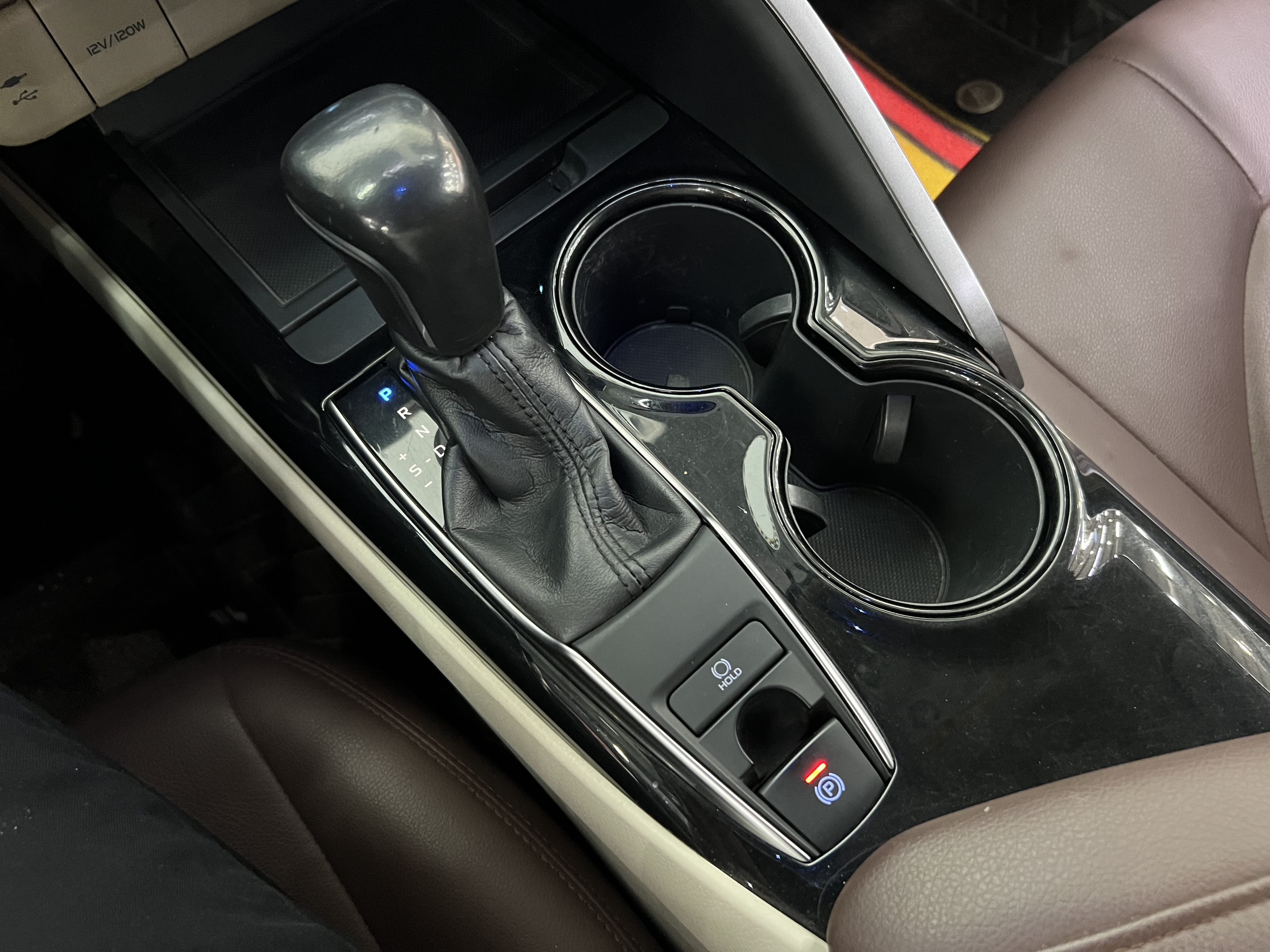 Toyota Camry 2018 #19 Toyota Camry 2018 car image #19