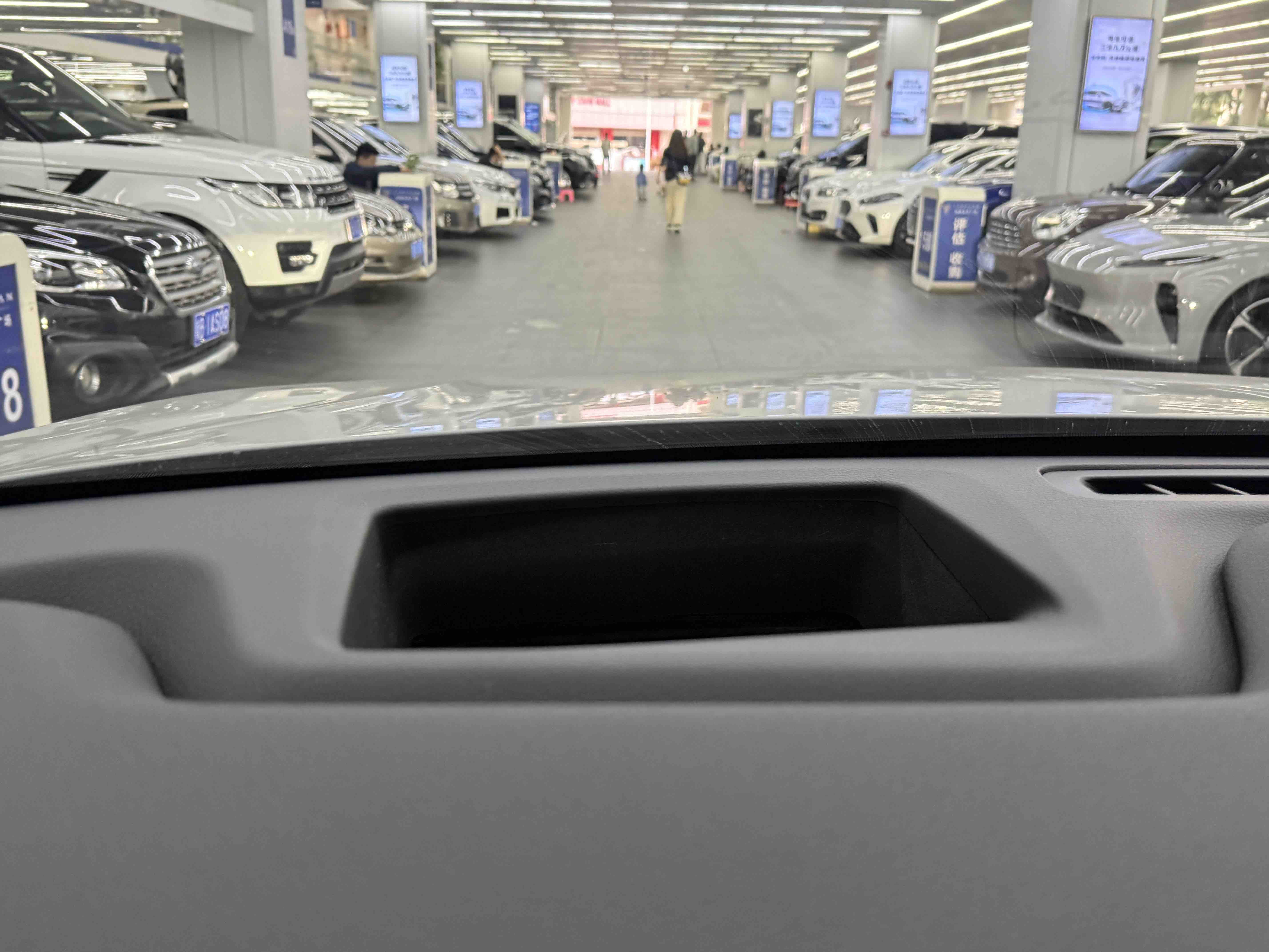 蔚来 蔚来ES8 2019 汽车图片 #19