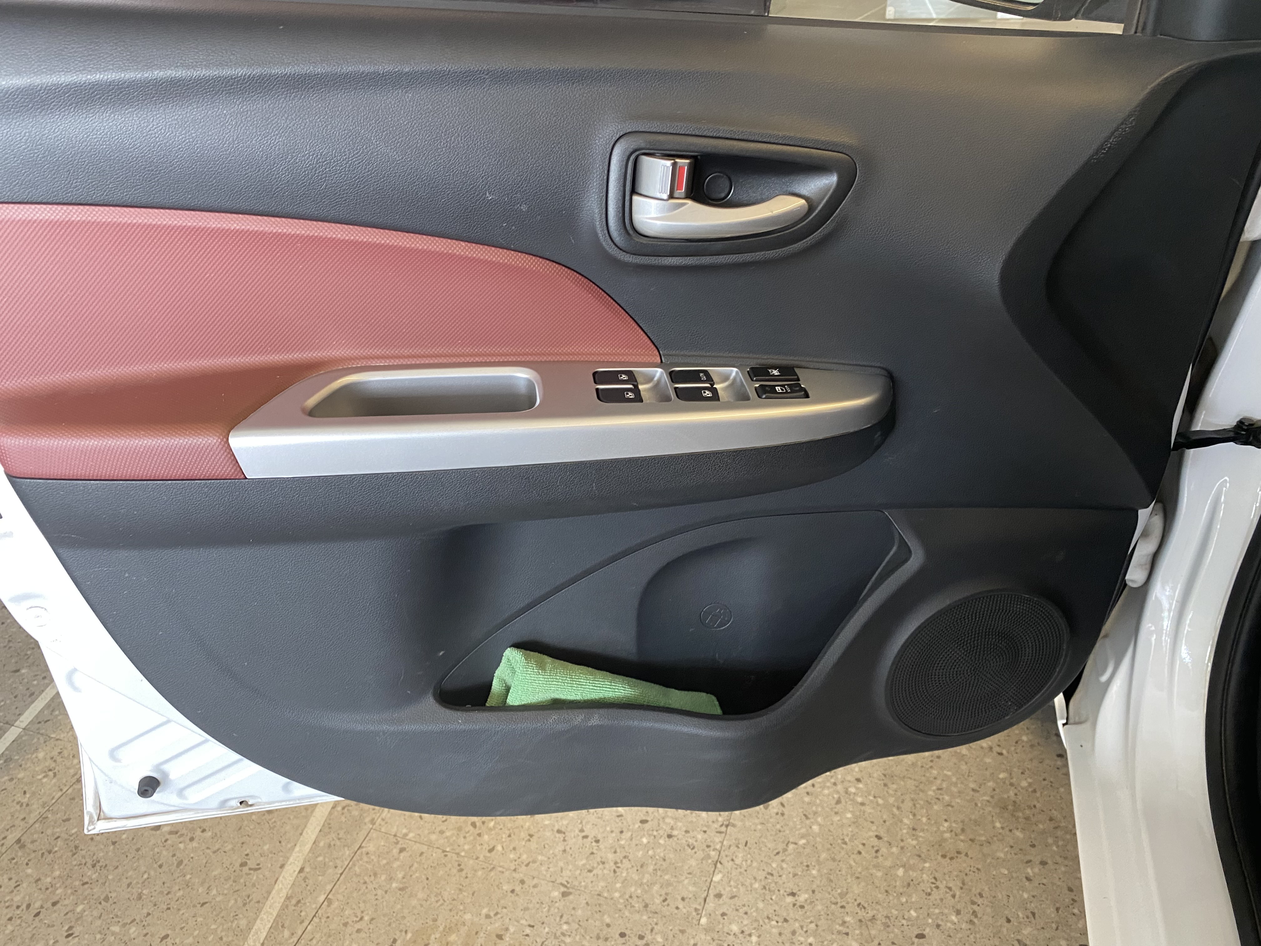 Changan BenBen EV 2018 изображение автомобиля #19