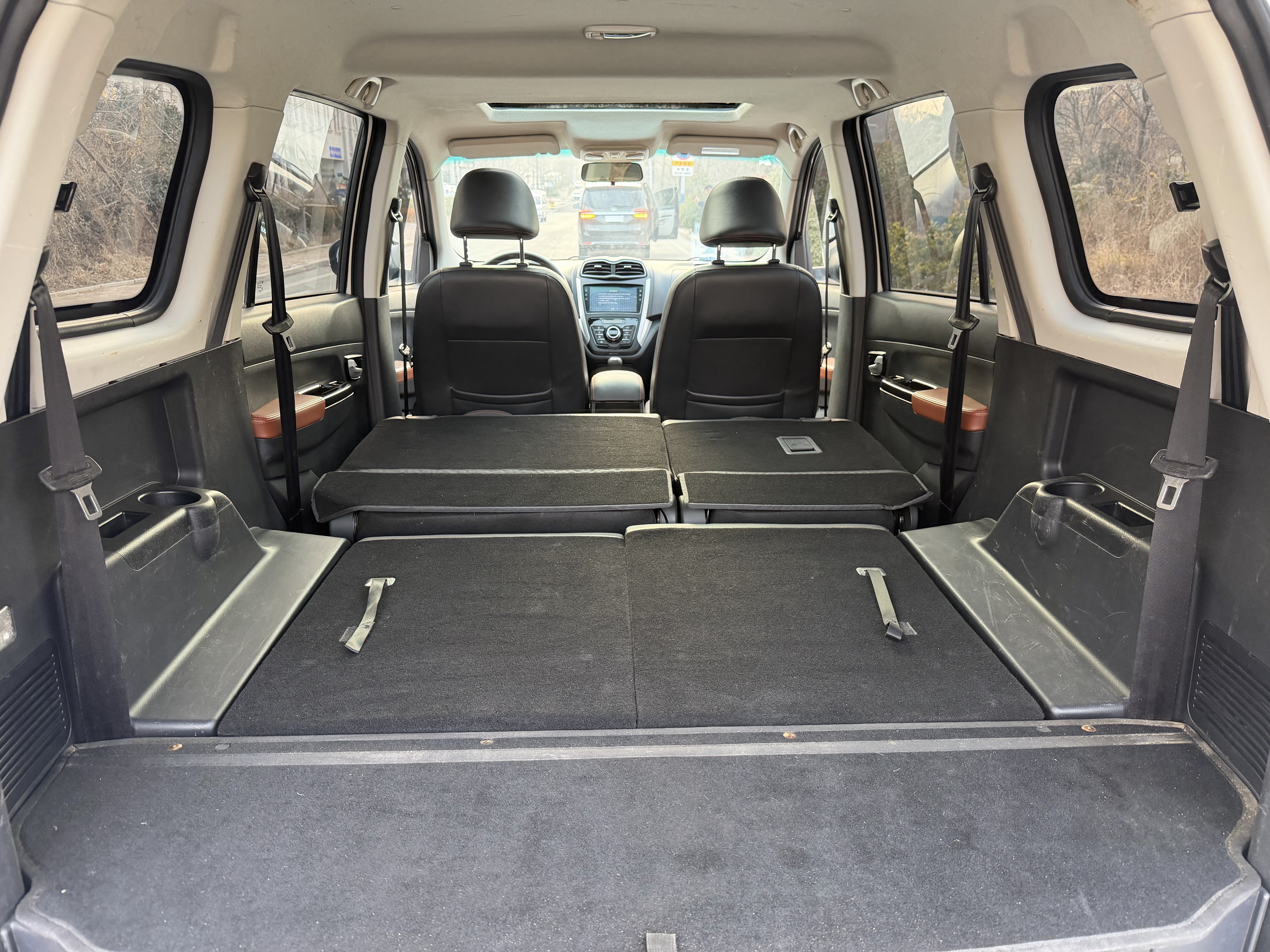 SWM斯威汽车 SWM斯威X3 2019 汽车图片 #19