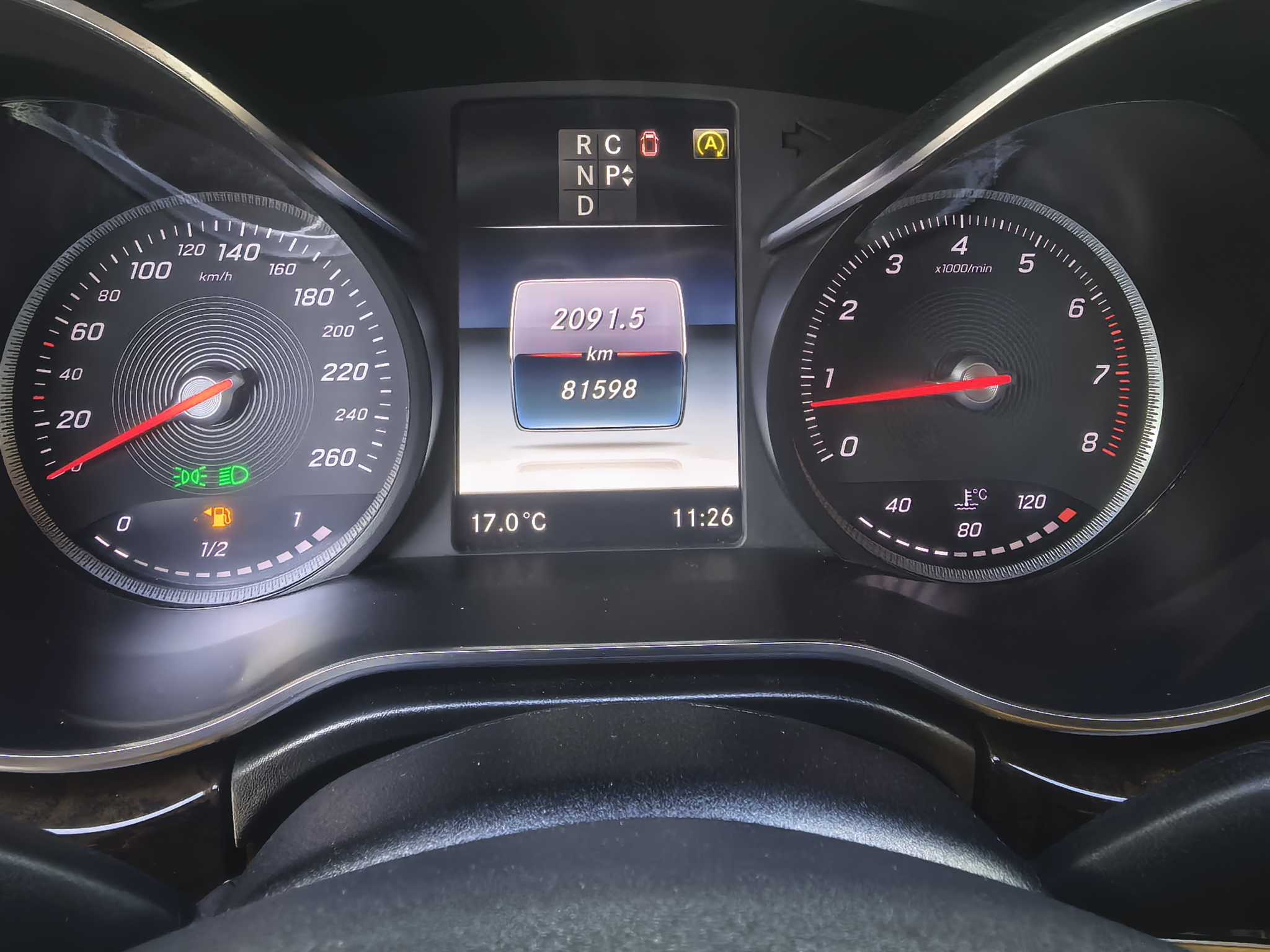 Mercedes-Benz V Class 2019 #19 Mercedes-Benz V Class 2019 car image #19