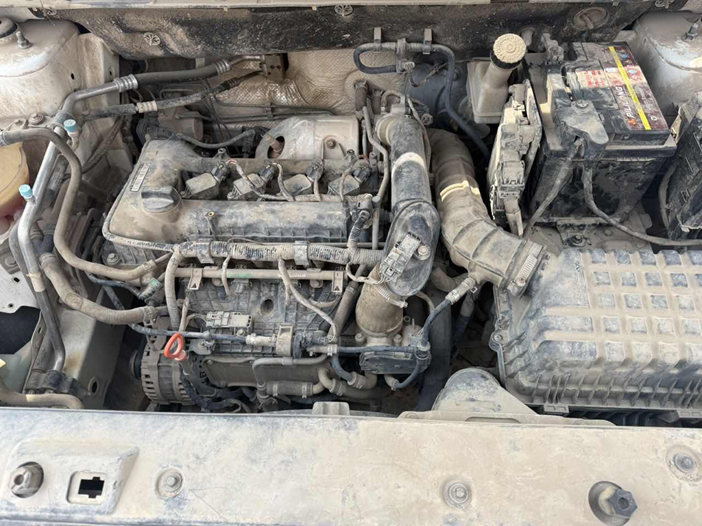 X70 2019 car image #19