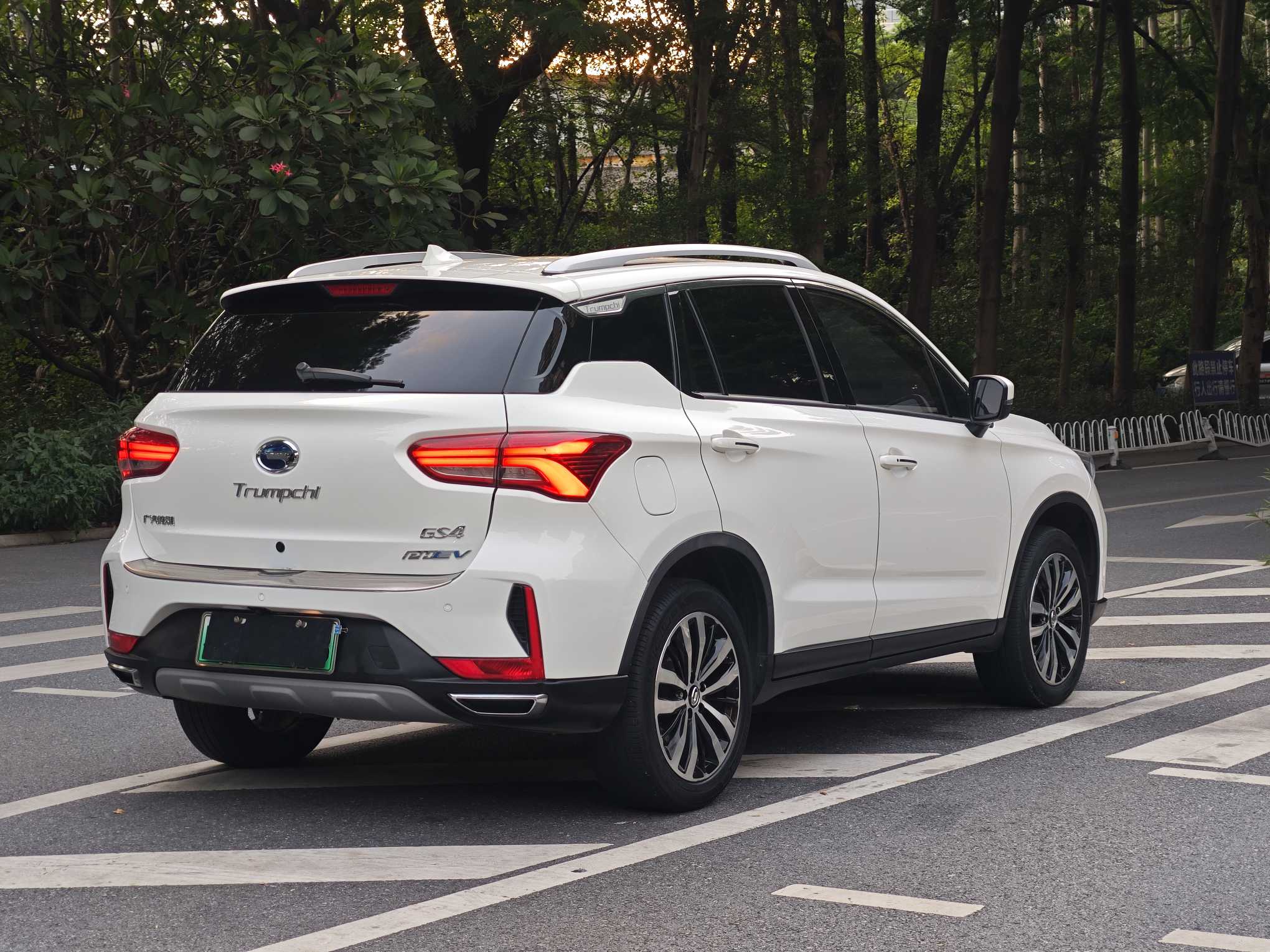 GAC Trumpchi GS4 New Energy 2018 car image #19