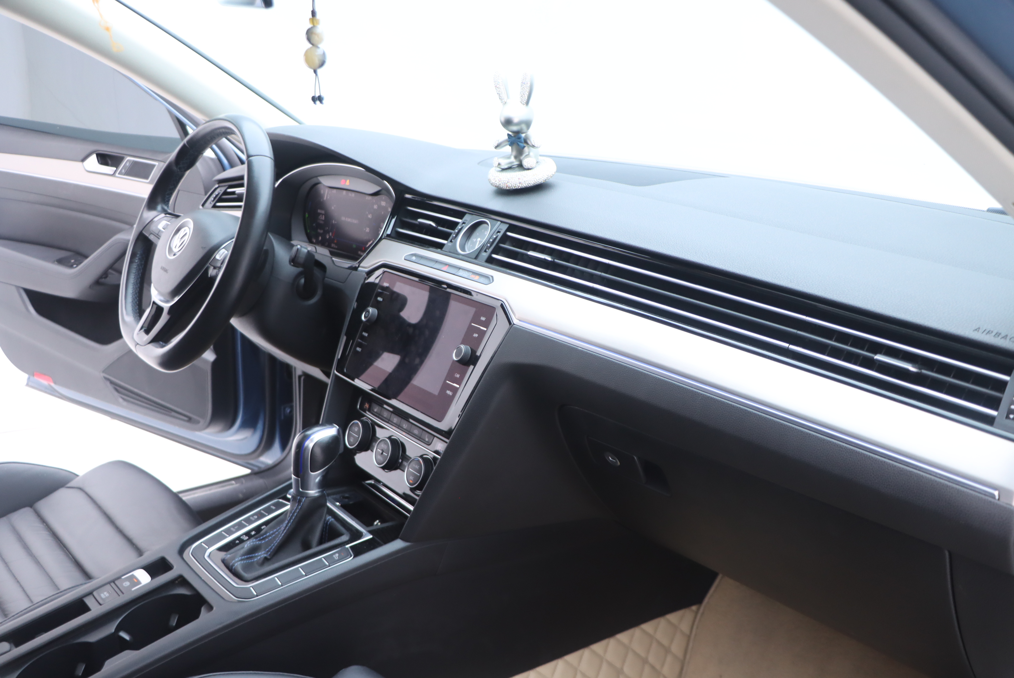 Volkswagen Variant New Energy 2019 صورة سيارة #19