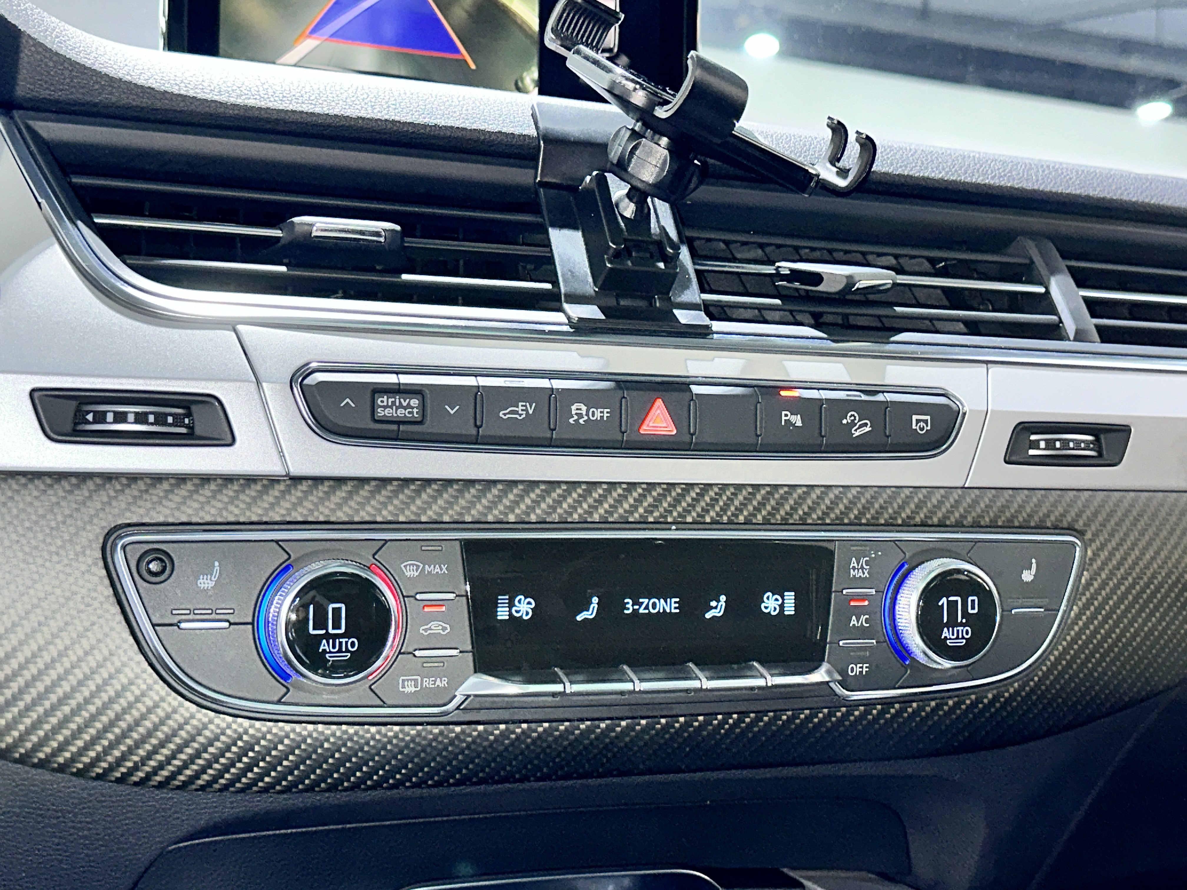 Audi Q7 New Energy 2019 car image #19