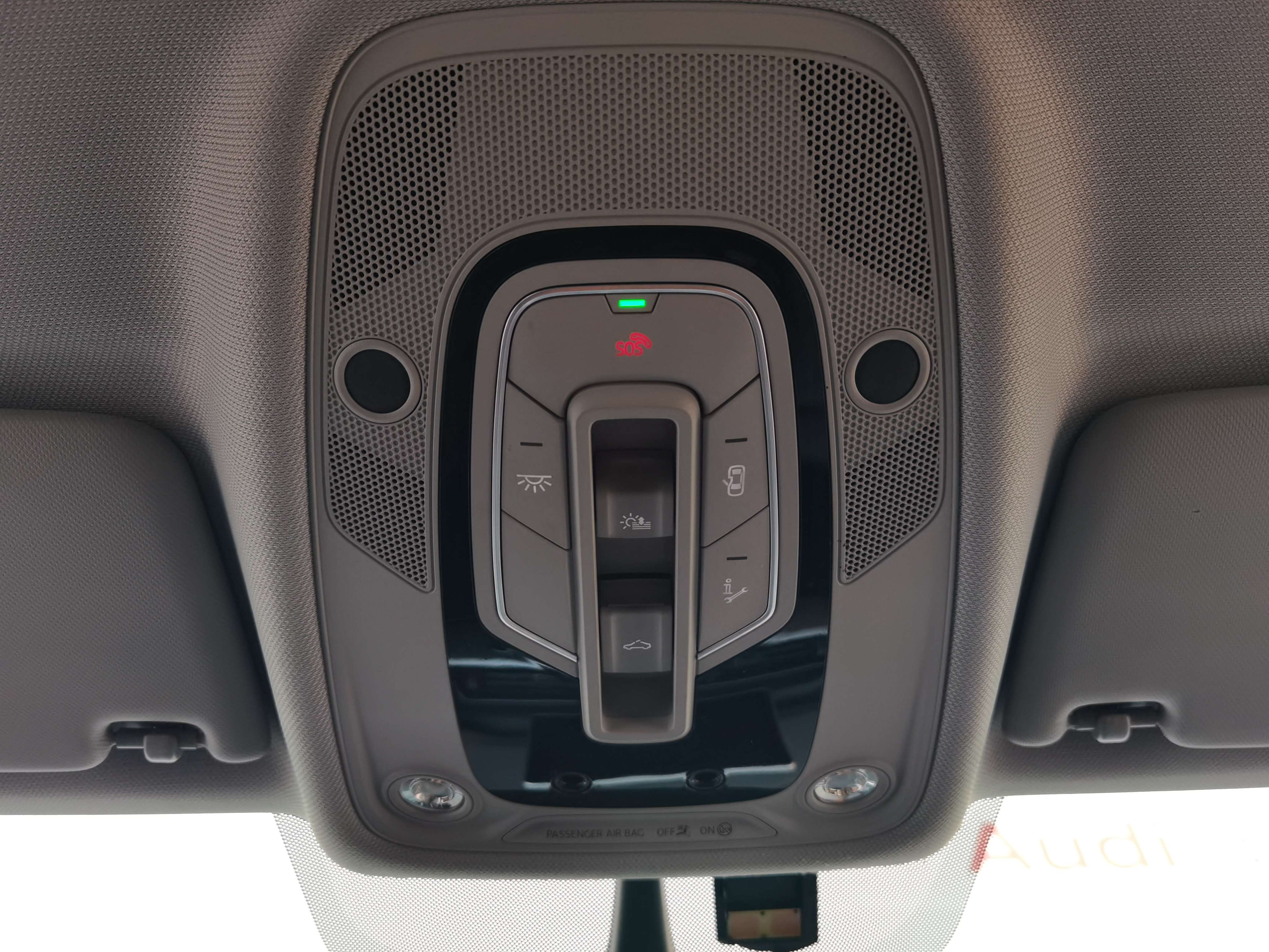 Audi A4 (Imported) 2019 #19 Audi A4 (Imported) 2019 car image #19