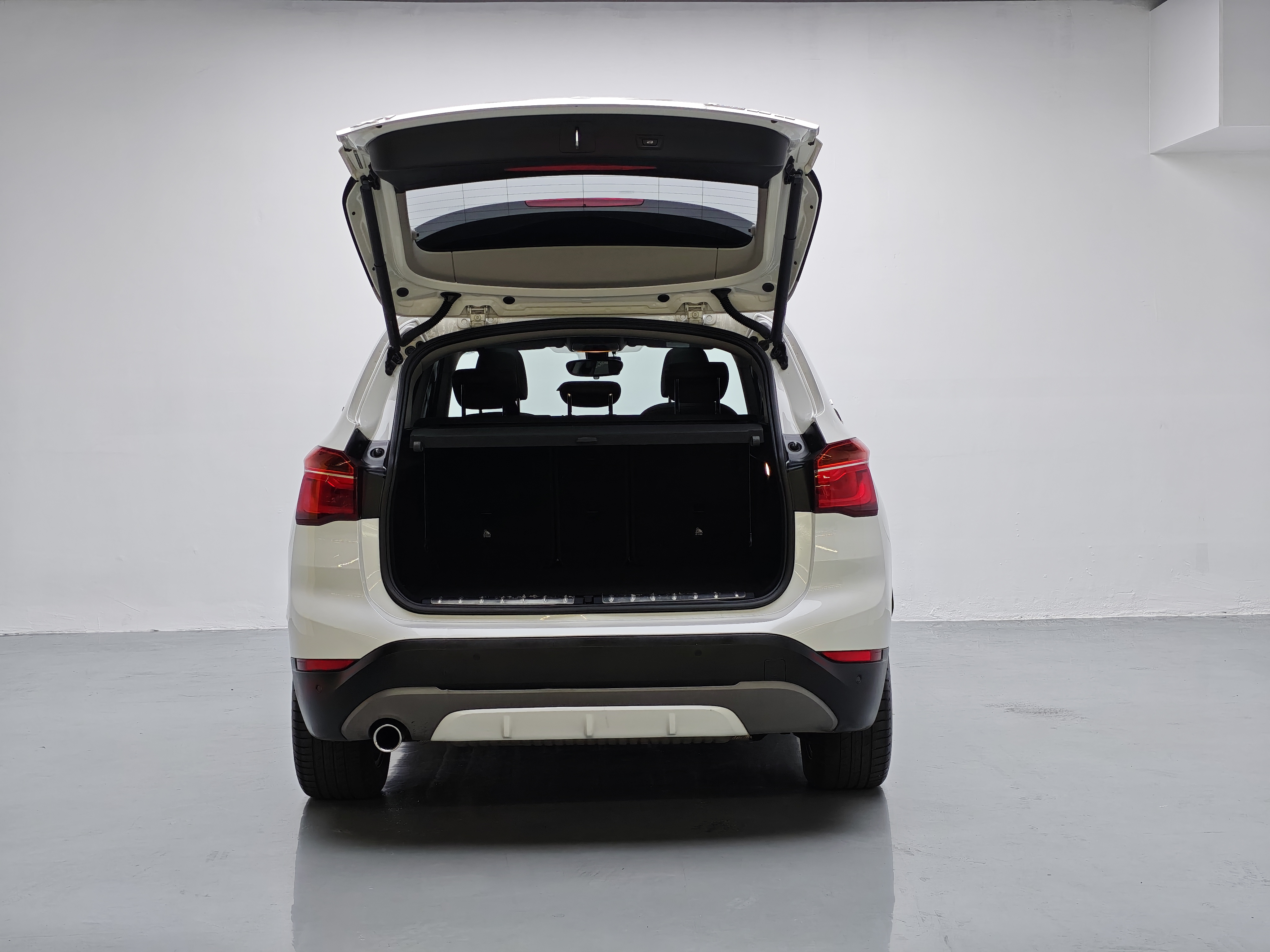 BMW X1 New Energy 2019 car image #19