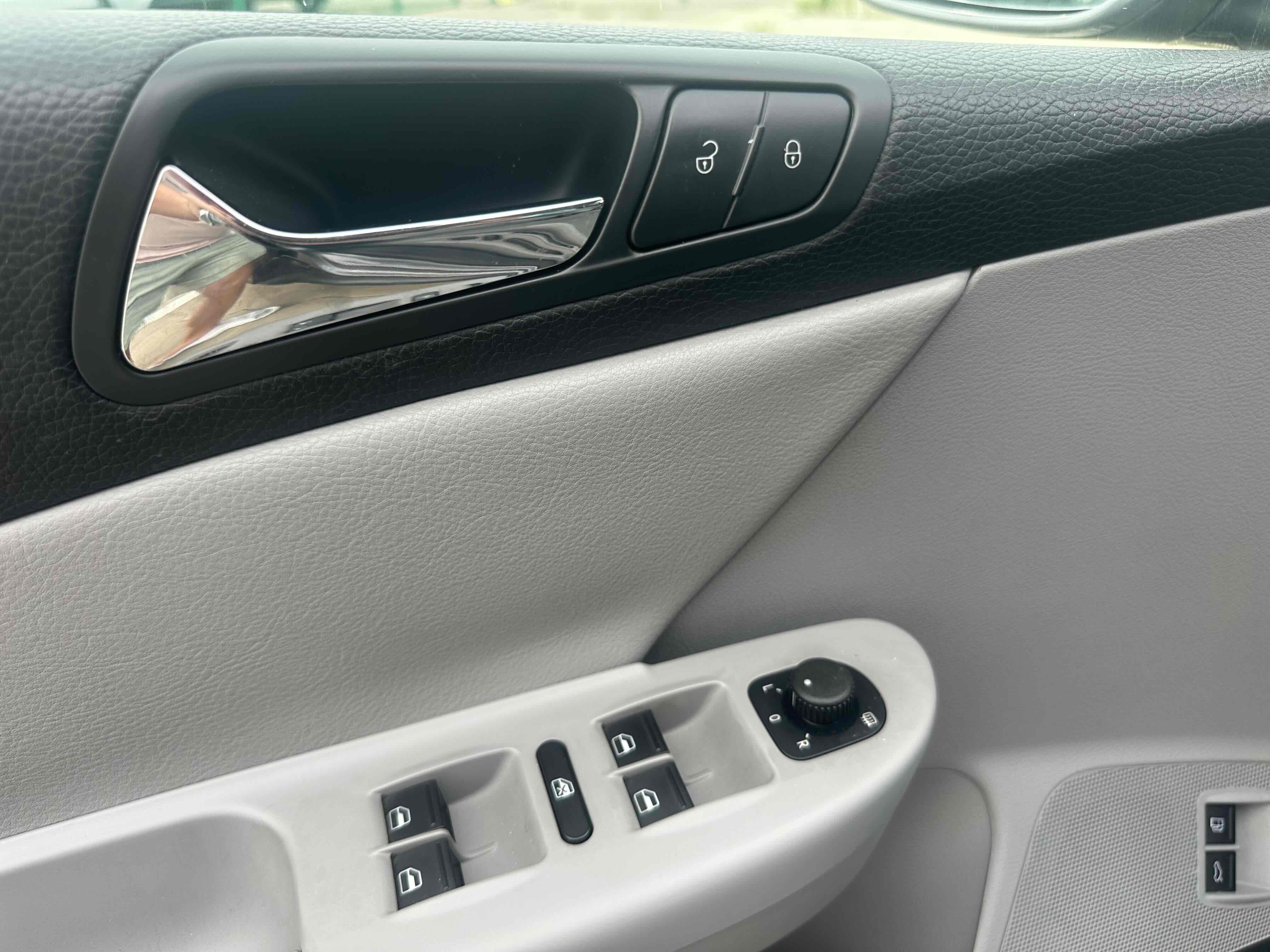 Volkswagen Magotan (Imported) 2008 immagine di auto #19